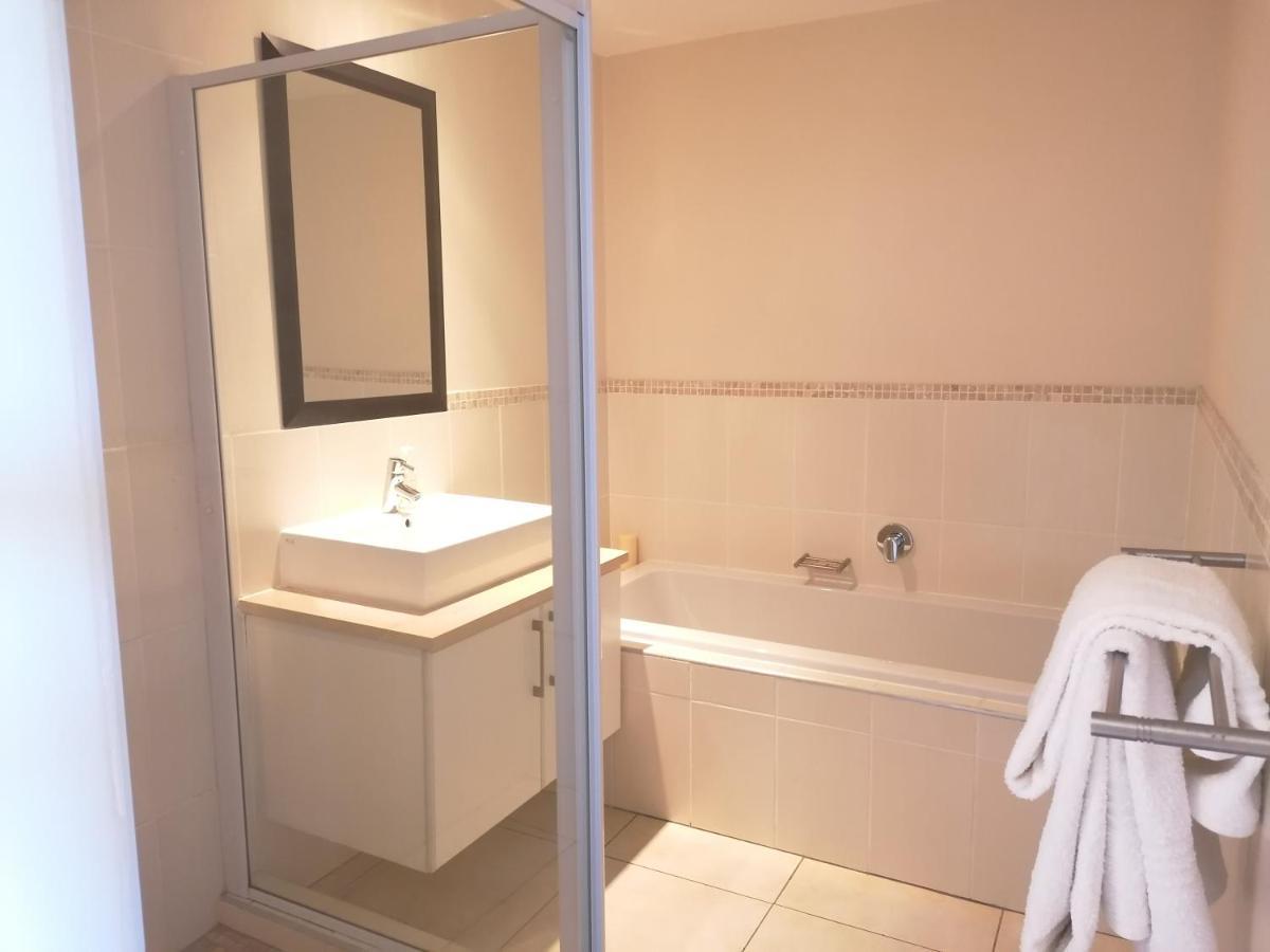 פלטנברג ביי Stylish Holiday Home With Amazing Sea Views מראה חיצוני תמונה