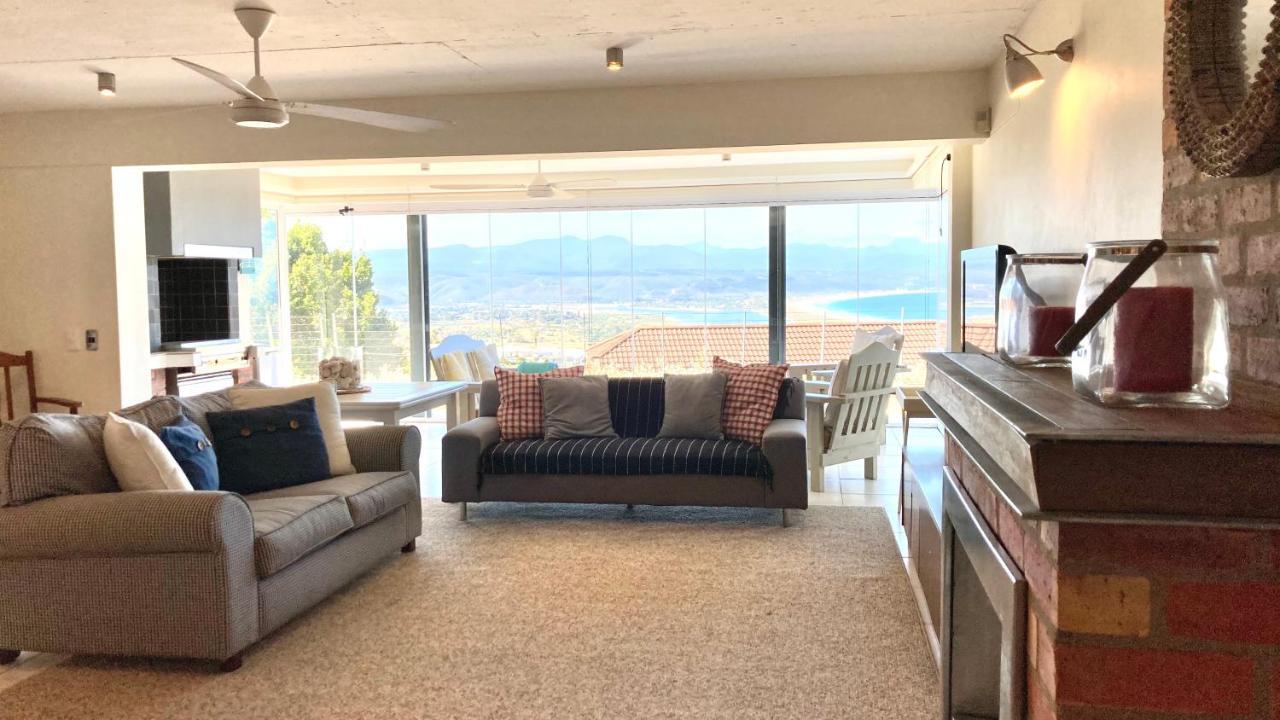 פלטנברג ביי Stylish Holiday Home With Amazing Sea Views מראה חיצוני תמונה