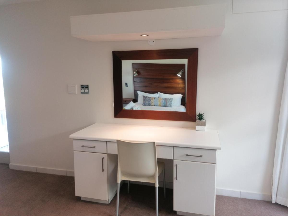 פלטנברג ביי Stylish Holiday Home With Amazing Sea Views מראה חיצוני תמונה